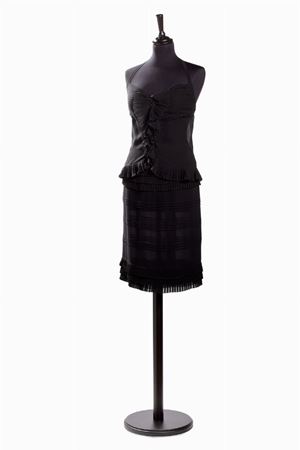 Lot comprising of top and skirt