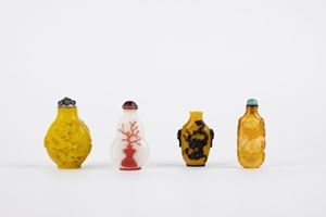 Lotto di quattro snuff bottles. Cina, secolo XIX/XX