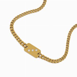 A 18K gold and diamond necklace