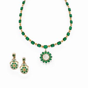 A 18k yellow gold and glass paste demi parure, 19th Century