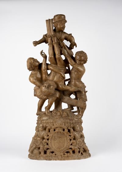 Scultura in Alabastro Raffigurante "martirio di San Pietro". Sicilia, Secolo XVII