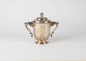 Two-handled silver cup. Marks for London 1908