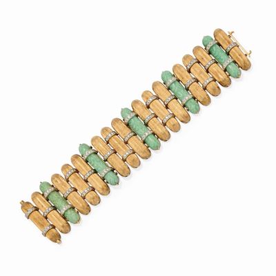 Bracciale in oro bicolore 18k con giada e diamanti, circa 1950
