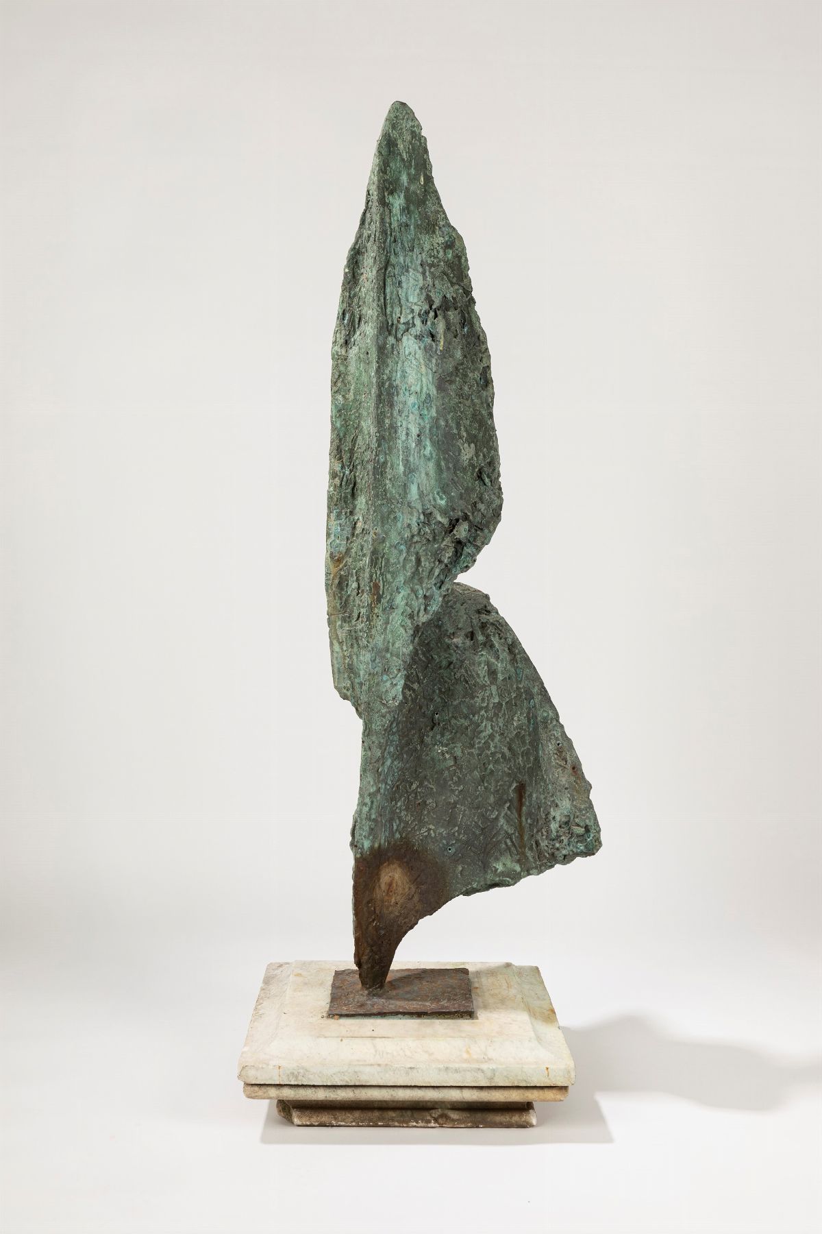 Nino Cassani - Presenza verticale, bronzo