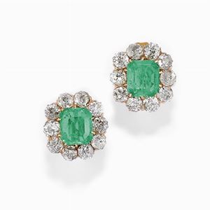 Orecchini con smeraldi e diamanti 