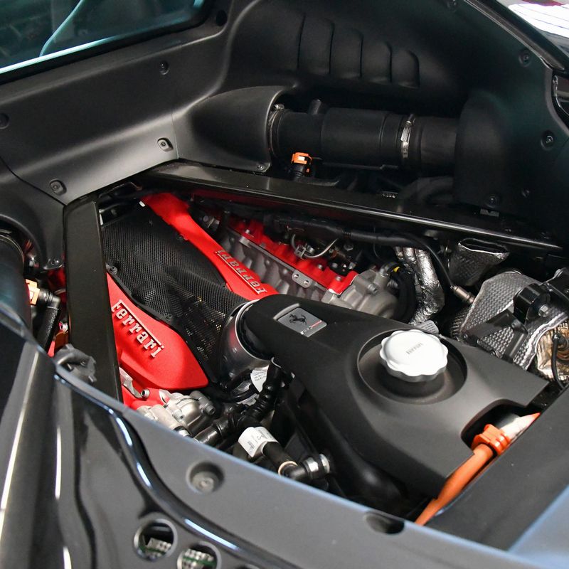 SF90 Stradale Assetto Fiorano (Ferrari)