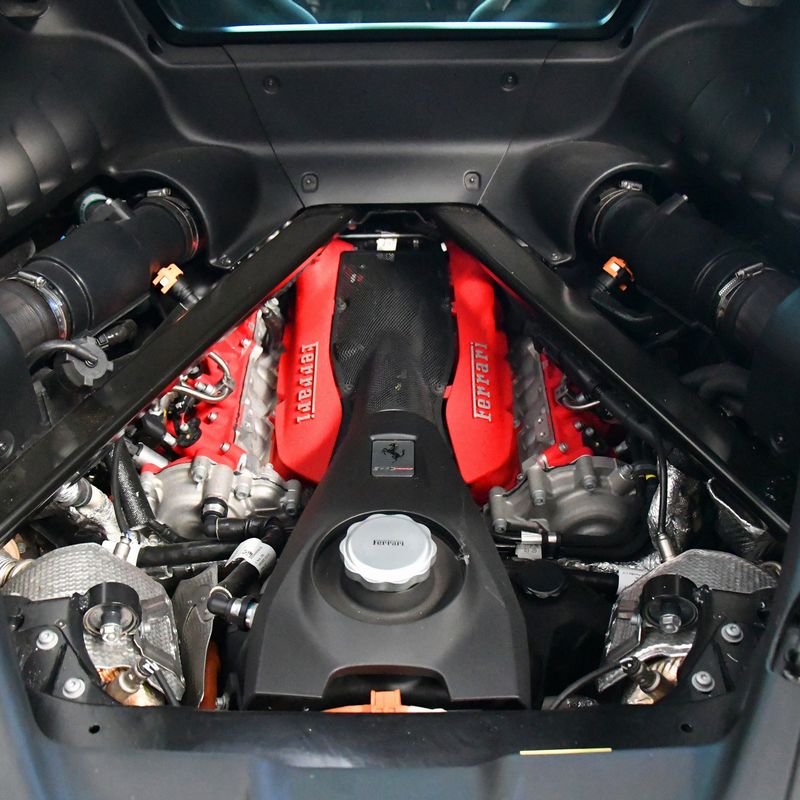 SF90 Stradale Assetto Fiorano (Ferrari)