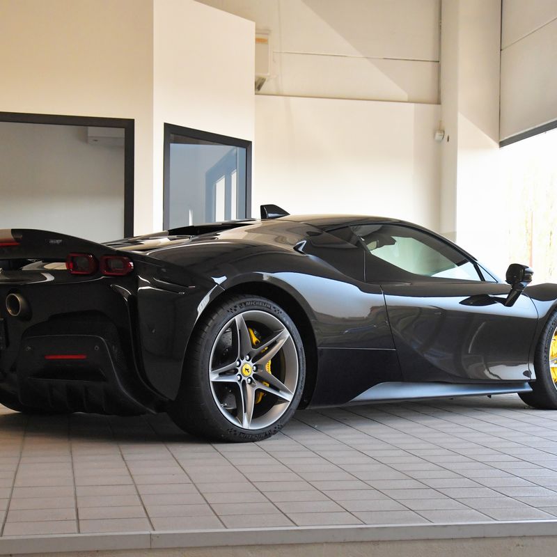 SF90 Stradale Assetto Fiorano (Ferrari)