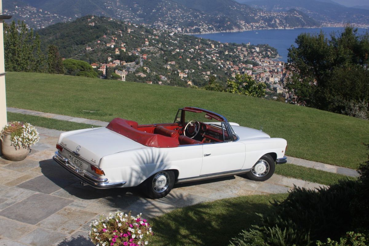 Mercedes-Benz 280 SE 3.5 (Mercedes-Benz)