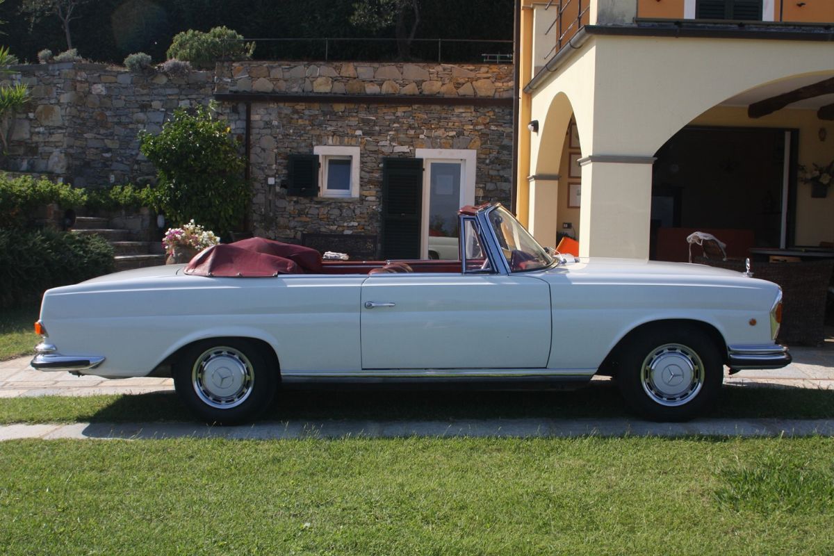 Mercedes-Benz 280 SE 3.5 (Mercedes-Benz)