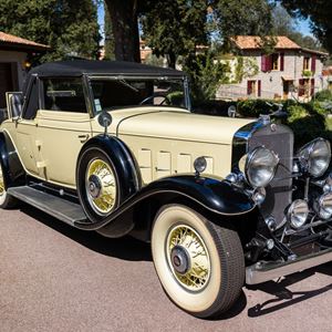 1931 Cadillac V-12 (Fleetwood) - 