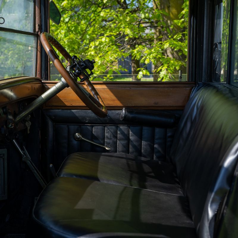 Phantom (Hooper & co.)