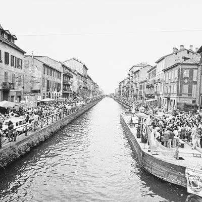 Milano, Festa dei Navigli - Stampa vintage alla gelatina ai sali d'argento, 1973