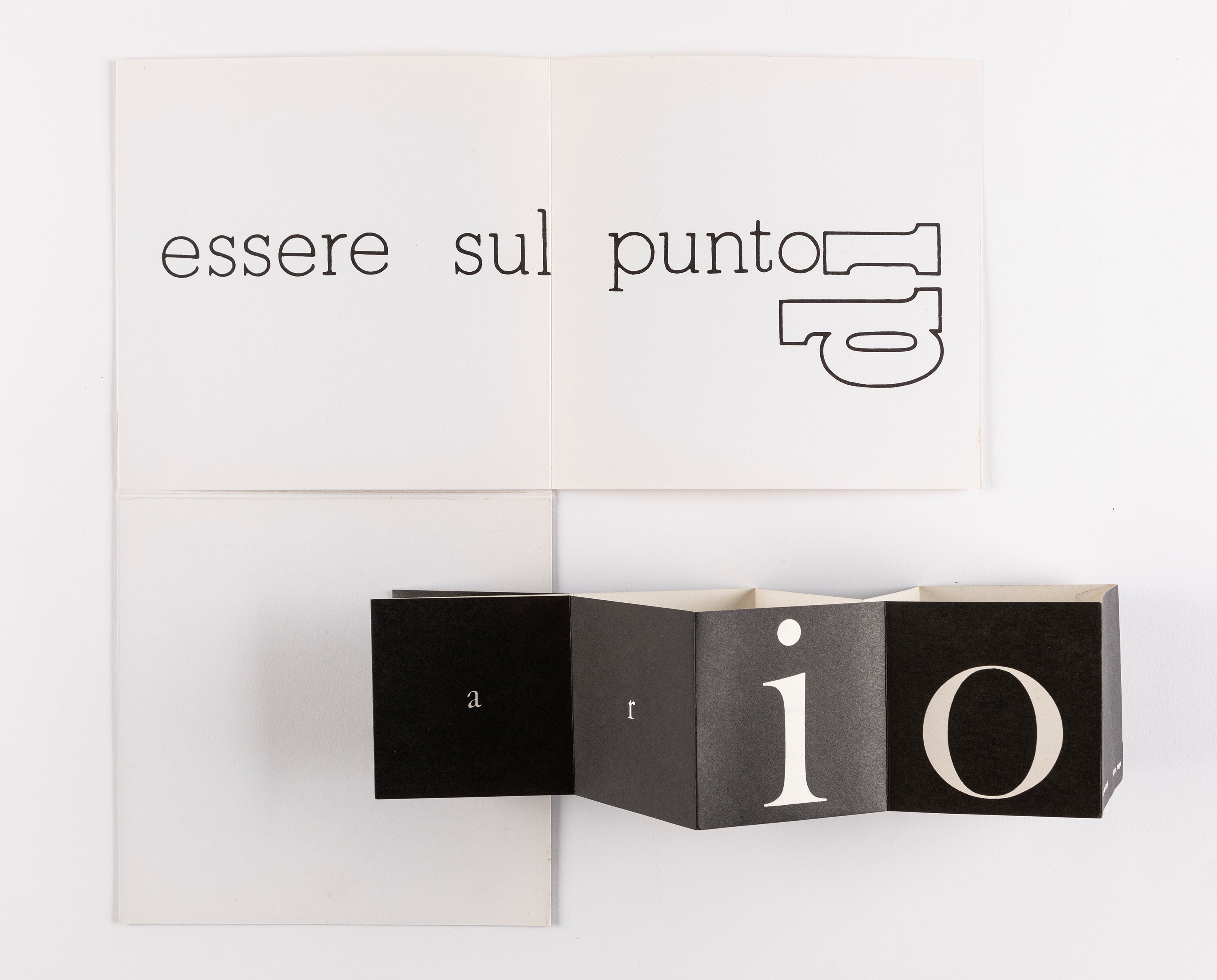 Mirella Bentivoglio - Lotto di due libri d'artista: Punto Ambiguo e ItinerarIO