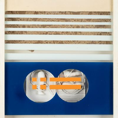 Prigionieri nei cerchi bleu, tecnica mista e collage su tavola