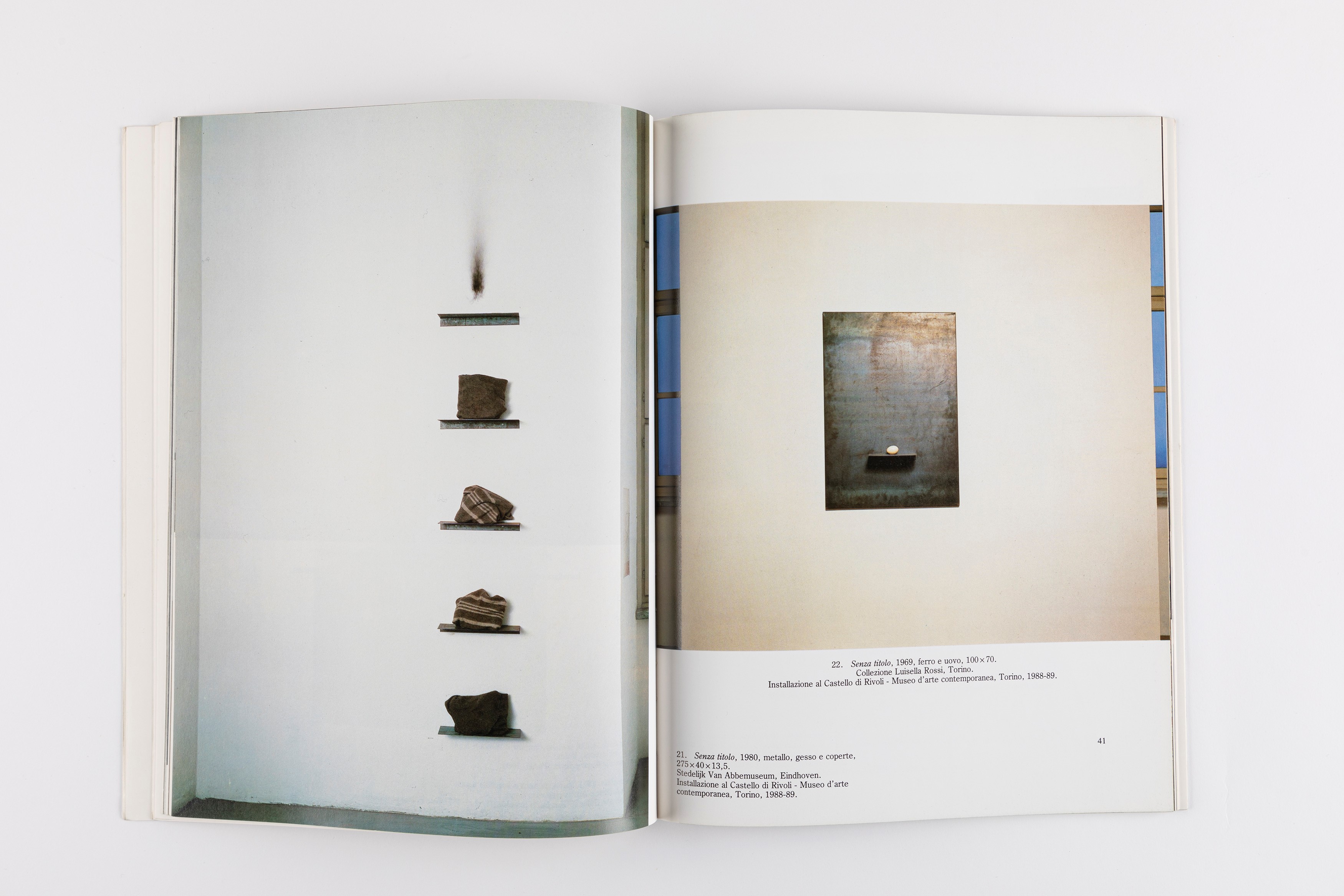 Jannis Kounellis (rif.) - Catalogo della mostra al Castello di Rivoli