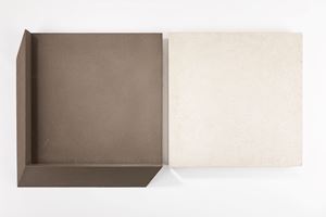 Uncini Giuseppe - Quadrato con ombra