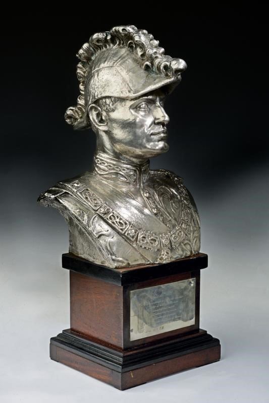 Busto di mussolini dux in ghisa finitura bronzata anticata 19x22x33 cm  G0779 - Mega Shopping