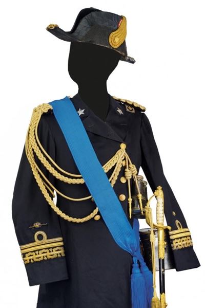 Uniforme e Spadino da Ammiraglio Appartenuti al Marchese Marcello Amero D'aste Stella