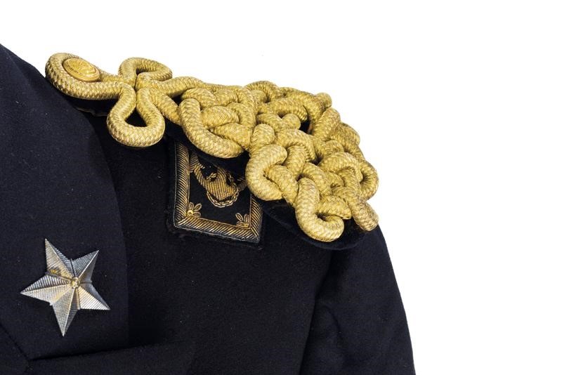 Uniforme e Spadino da Ammiraglio Appartenuti al Marchese Marcello Amero D'aste Stella