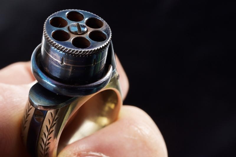 Rivolver a spillo con anello 'Le Petit Protector', cal. 4 mm, Europa, terzo quarto del XIX secolo