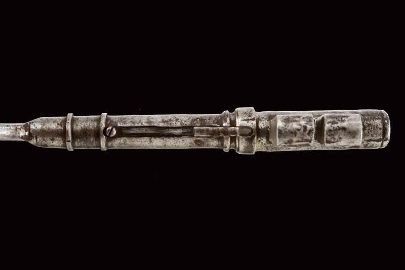 Pistola a luminello con chiave, ferro, cal. 6,5 mm, metà XIX secolo