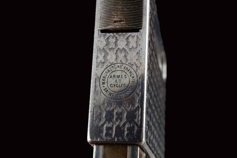 Gaulois, Pistola da palmo St. Etienne, 8 mm