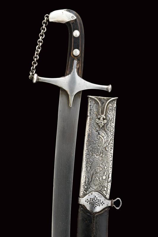 Shamshir turco, lama in damasco con fornimenti in argento, circa 1800