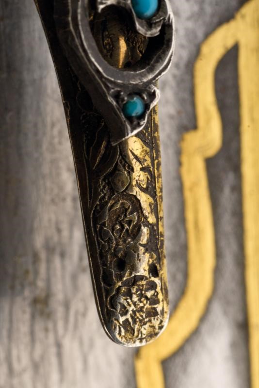 Pala con fornimenti in argento e decorazioni a pietre, tecnica Impero Ottomano, XIX Secolo