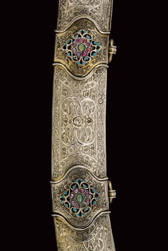 Pala con fornimenti in argento e decorazioni a pietre, tecnica Impero Ottomano, XIX Secolo