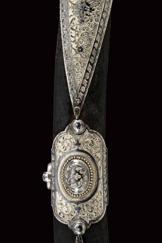Shasqua, lama curva in damasco con montatura in argento, 1875