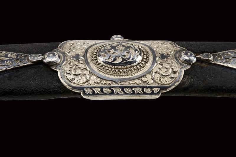 Shasqua, lama curva in damasco con montatura in argento, 1875