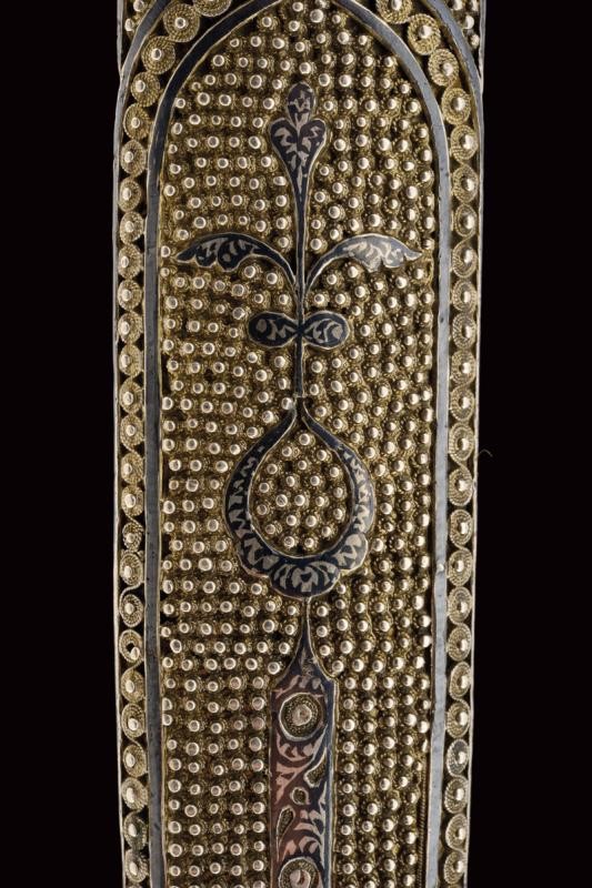 Bel kindjal, lama dritta a due fili con fornimenti in argento, Caucaso, circa 1900