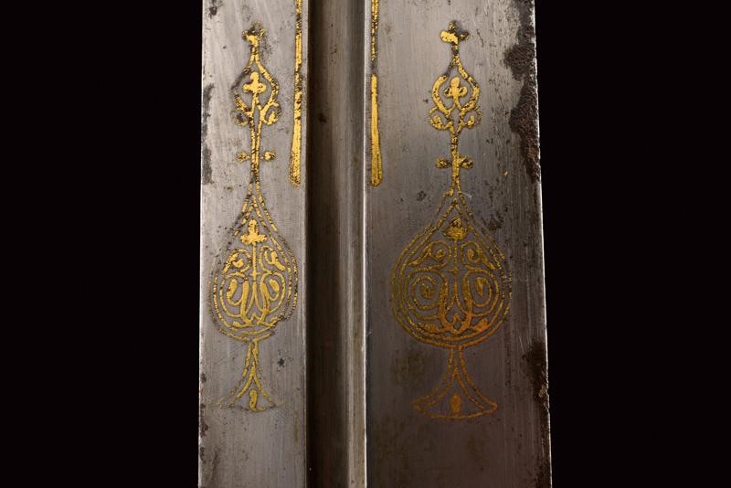 Qama, lama a due fili con iscrizioni persiane e decorazioni in oro e argento
