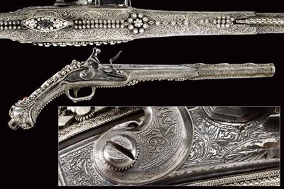 Pistola a pietra focaia, Impero Ottomano, 1800 circa, con fornimenti in argento in stile Ali Pash...