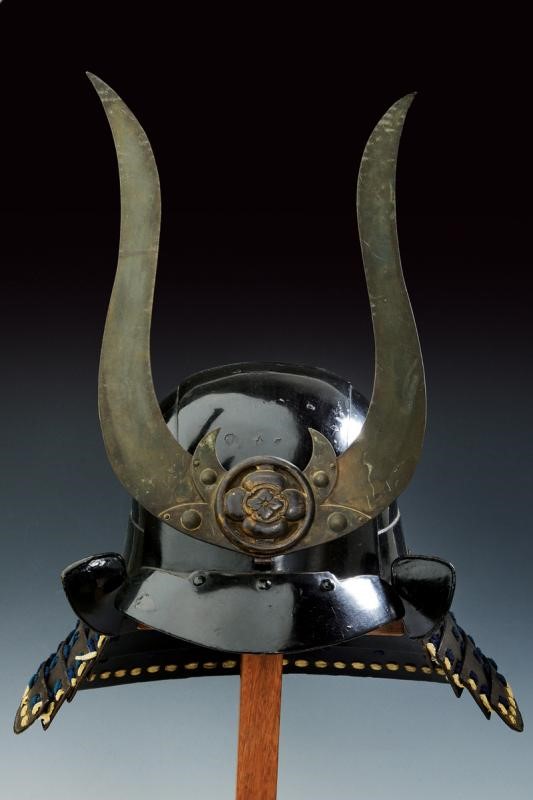 Kabuto giapponese a cinque lame con Kuwagata originale, Periodo Edo