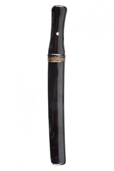 Chashitsu-katana, katana cerimoniale giapponese in legno laccato
