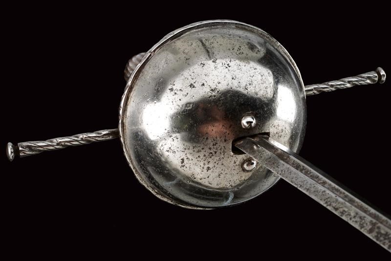 Spada a tazza, tecnica spagnola, lunghezza 116 cm, datata 1650/60