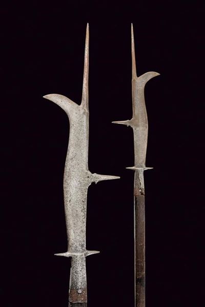 Roncone, ferro con cuspide sommitale quadra, 1500 circa