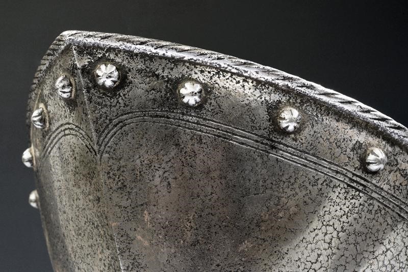 Opera tedesca del XVI secolo, Barbotto in ferro martellato