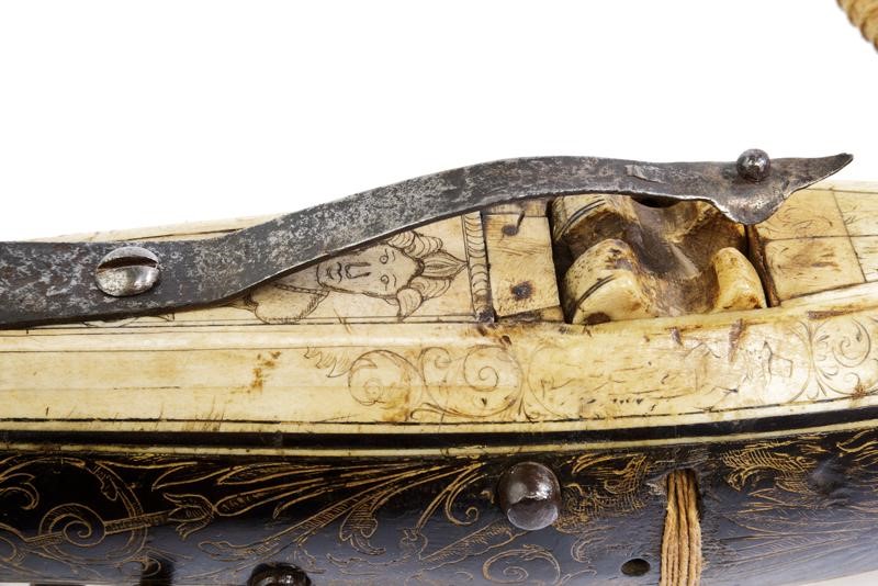 Balestra tedesca, ferro e ebano, circa 1600
