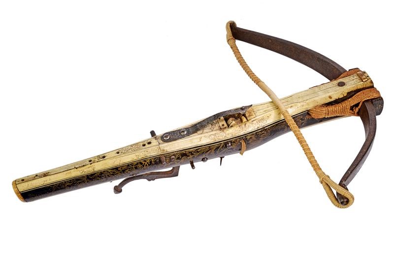 Balestra tedesca, ferro e ebano, circa 1600