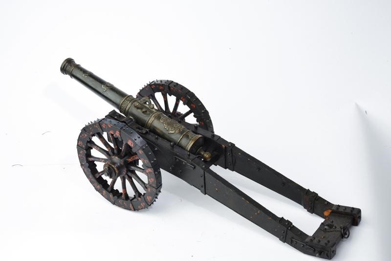 Modello di cannone in bronzo con le armi di Elisabetta Farnese, regina consorte di Spagna, Prima ...