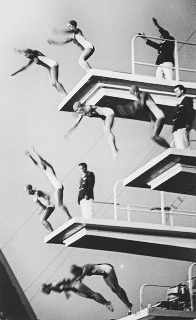 Water Festival - Stampa vintage alla gelatina ai sali d'argento, 1960