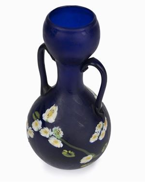 Vaso in pasta di vetro blu con inclusione di murrine, fratelli Toso, inizi secolo XX