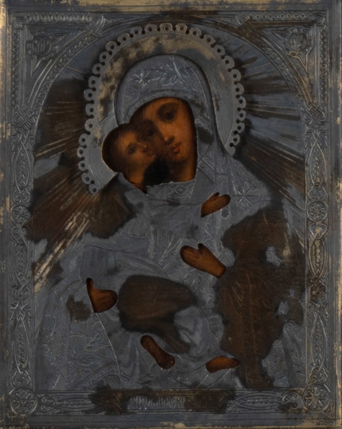 Icona con Riza in Argento Raffigurante Madonna con Bambino, Secolo XIX
