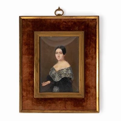 Miniatura Raffigurante Ritratto di Nobildonna in Abito Nero con Scialle di Pizzo, Secolo XIX