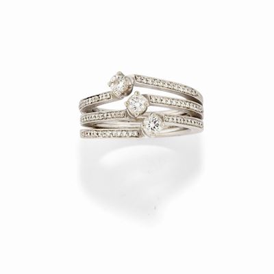 Anello con diamanti, oro bianco 18k