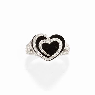 Anello con onice in oro bianco 18k e diamanti