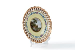 Piatto in porcellana con tesa traforata, manifattura Meissen, fine secolo XVIII